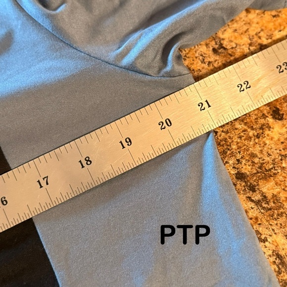 NWOT Mens Size Small Short Sleeve Polyester T-shirt Black With Gray Basic Shirt - Picture 7 of 10